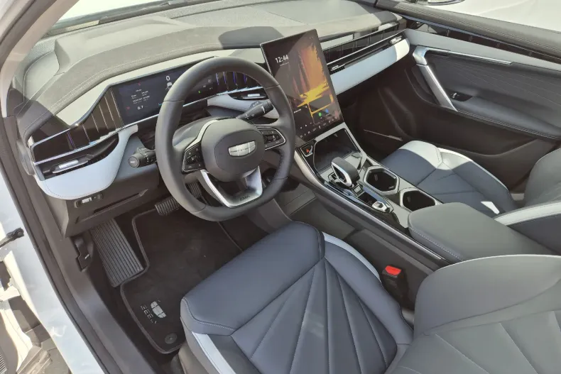 Geely Starray din 2025 cu 9.450 km - oferta GEE187116 - foto 10