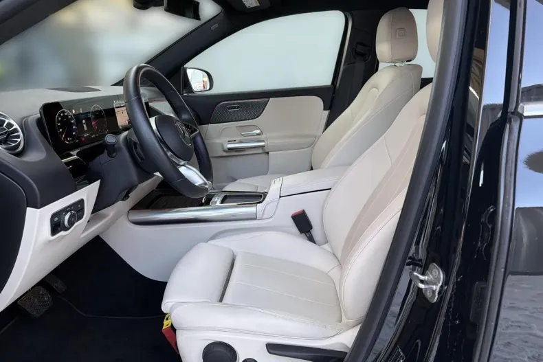 Mercedes-Benz GLA din 2024 cu 13.411 km - oferta MER187119 - foto 15