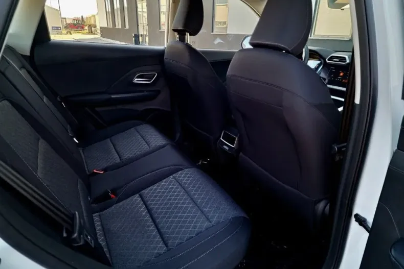 MG ZS HEV din 2025 cu 1 km - oferta MG0187124 - foto 12