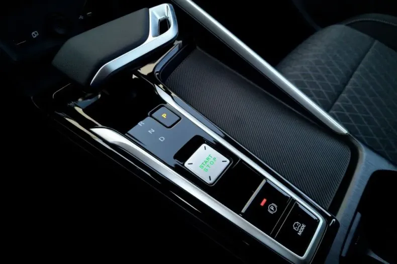 MG ZS HEV din 2025 cu 1 km - oferta MG0187124 - foto 16