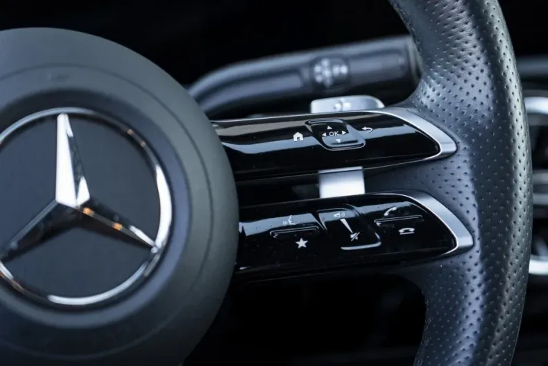 Mercedes-Benz A 250 (Clasa A) din 2024 cu 25.810 km - oferta MER187129 - foto 18