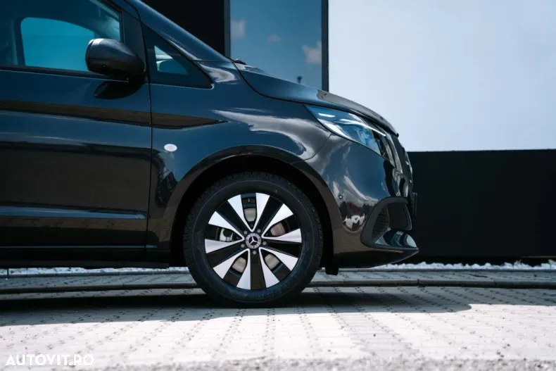 Mercedes-Benz Vito din 2025 cu 4.000 km - oferta MER187130 - foto 5