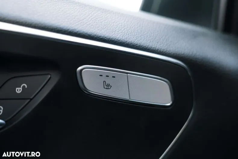 Mercedes-Benz Vito din 2025 cu 4.000 km - oferta MER187130 - foto 25