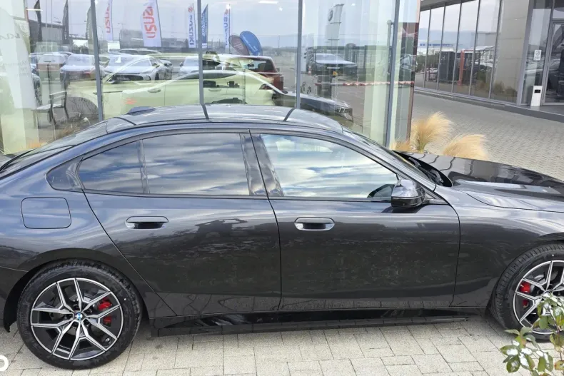 BMW Seria 5 din 2026 cu 7 km - oferta BMW187134 - foto 2