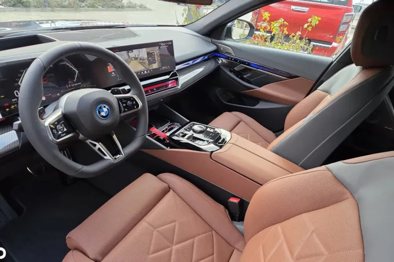 BMW Seria 5 din 2026 cu 7 km - oferta BMW187134 - foto 7