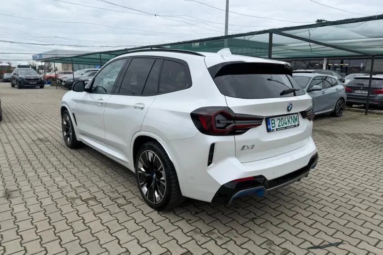 BMW iX3 (Seria i) din 2022 cu 34.830 km - oferta BMW187140 - foto 3