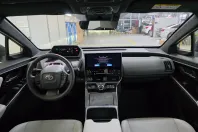 Toyota bZ4X din 2025 cu 2.000 km - oferta TOY187141 - foto 17