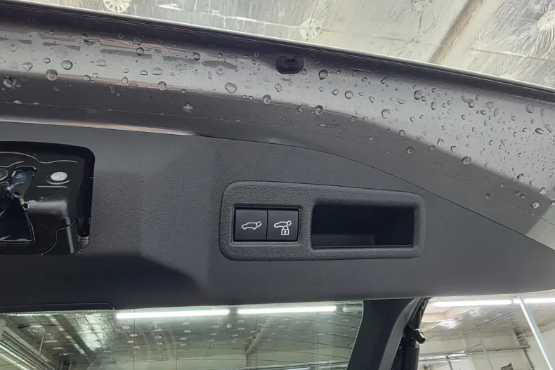 Toyota bZ4X din 2025 cu 2.000 km - oferta TOY187141 - foto 22