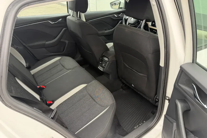 Skoda Scala din 2020 cu 101.523 km - oferta SKO187143 - foto 22