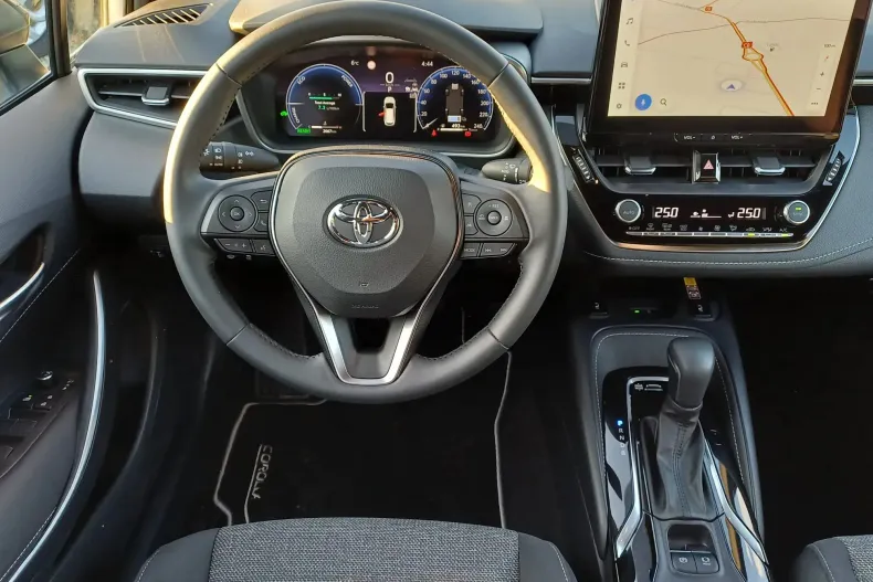 Toyota Corolla din 2025 cu 2.667 km - oferta TOY187156 - foto 10