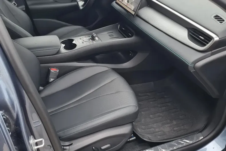 BYD Seal 5 din 2025 cu 4.000 km - oferta BYD187177 - foto 6