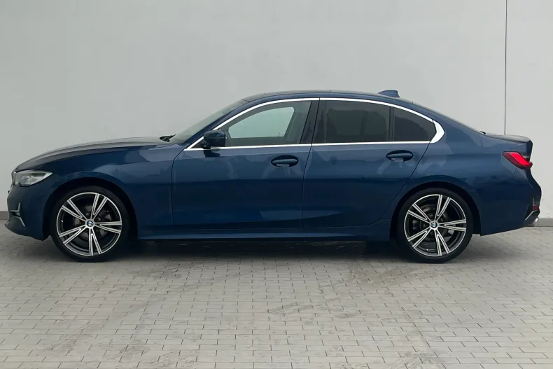 BMW Seria 3 din 2022 cu 75.814 km - oferta BMW187181 - foto 2