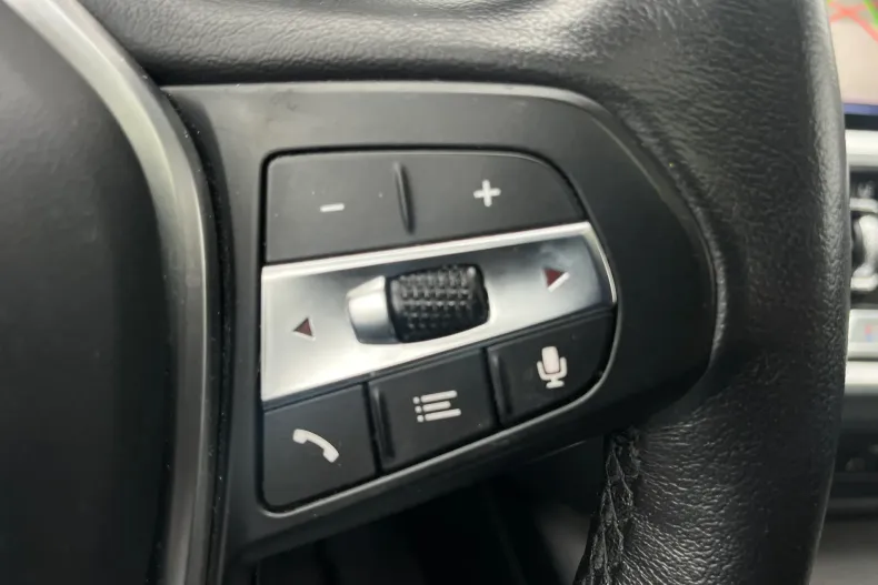 BMW Seria 3 din 2022 cu 75.814 km - oferta BMW187181 - foto 19