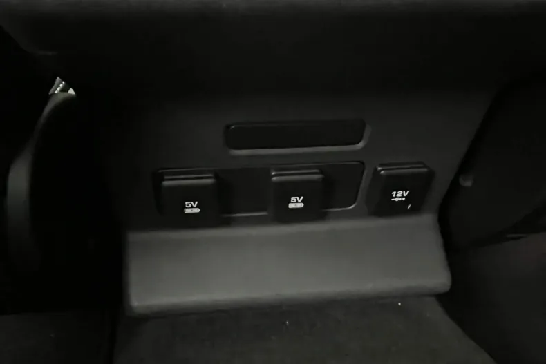 Land Rover Range Rover Velar din 2021 cu 150.827 km - oferta LAN187182 - foto 7