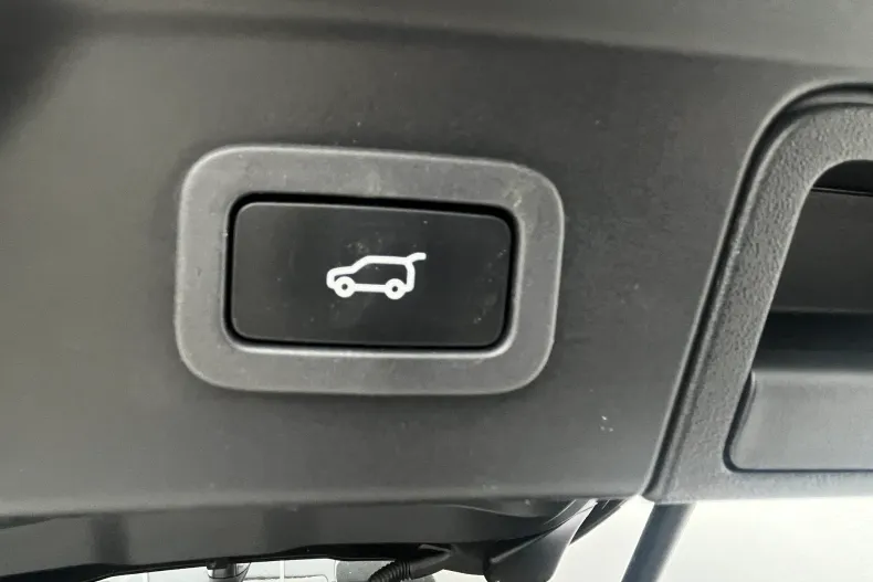 Land Rover Range Rover Velar din 2021 cu 150.827 km - oferta LAN187182 - foto 12