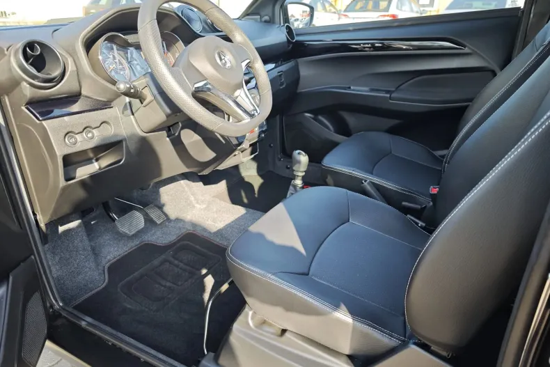 Aixam Coupé din 2024 cu 15 km - oferta AIX187184 - foto 16