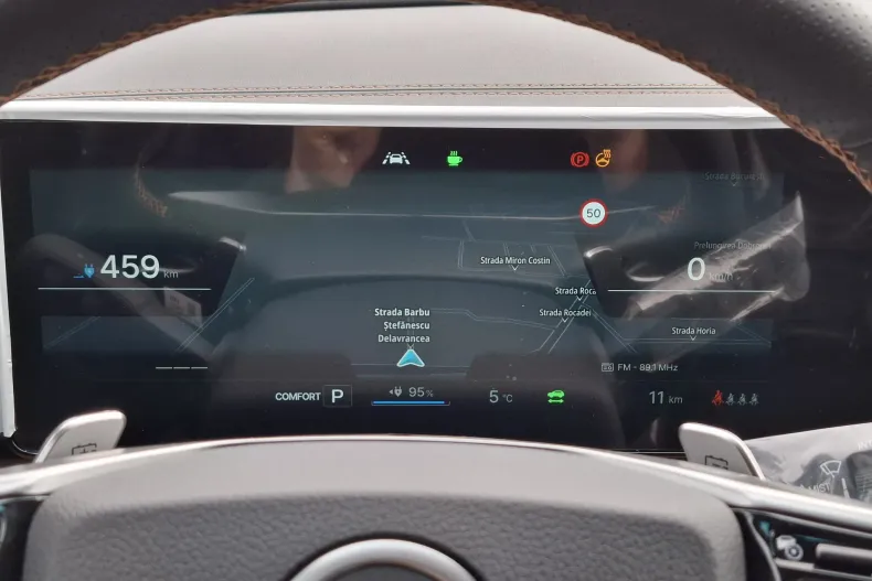 KGM Torres EVX din 2025 cu 1 km - oferta KGM187194 - foto 15