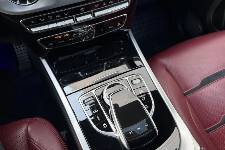 Mercedes-Benz G din 2021 cu 42.701 km - oferta MER187198 - foto 21