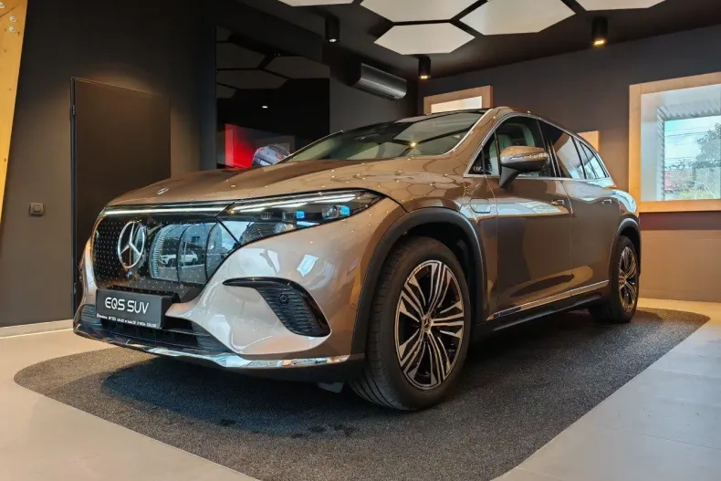 Mercedes-Benz EQS din 2024 cu 35.000 km - oferta MER187199 - foto 4