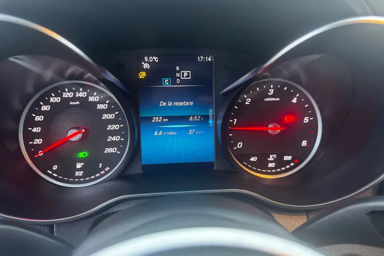 Mercedes-Benz C din 2020 cu 129.800 km - oferta MER187204 - foto 23