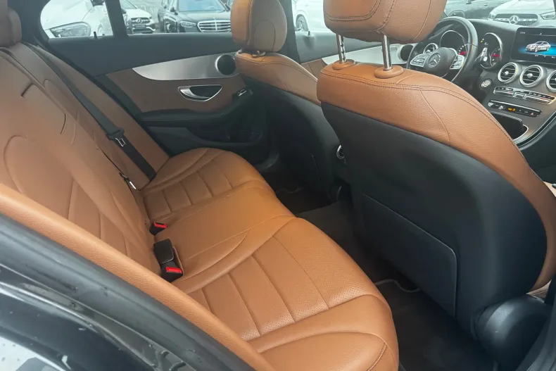 Mercedes-Benz C din 2020 cu 129.800 km - oferta MER187204 - foto 26