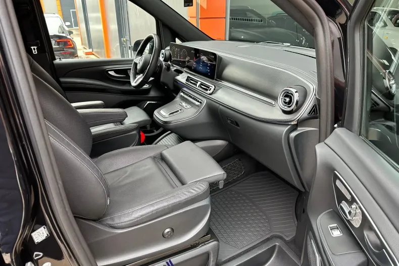 Mercedes-Benz V din 2024 cu 25.926 km - oferta MER187207 - foto 10