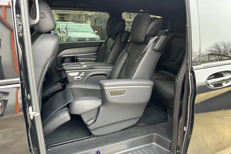 Mercedes-Benz V din 2024 cu 25.926 km - oferta MER187207 - foto 11