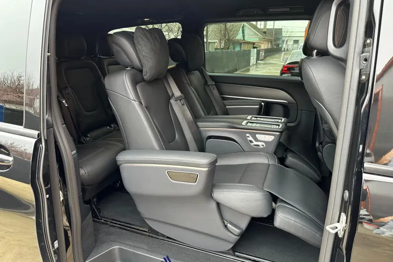 Mercedes-Benz V din 2024 cu 25.926 km - oferta MER187207 - foto 14