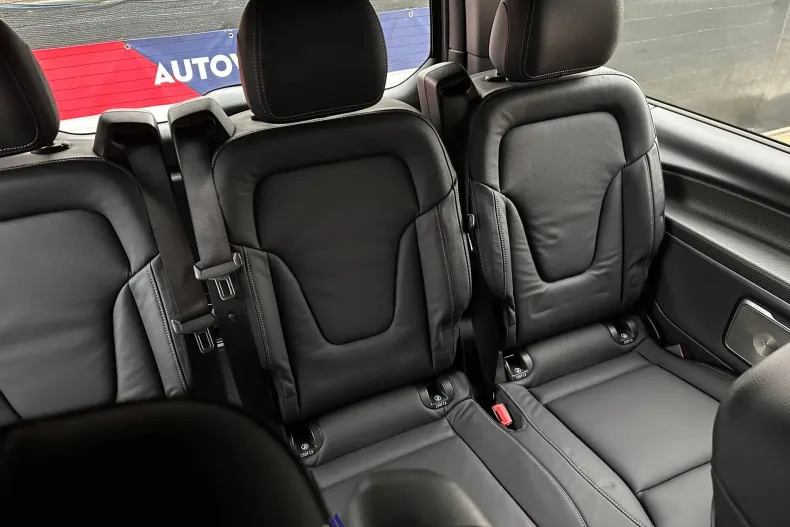 Mercedes-Benz V din 2024 cu 25.926 km - oferta MER187207 - foto 17