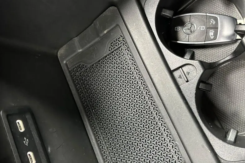 Mercedes-Benz V din 2024 cu 25.926 km - oferta MER187207 - foto 30