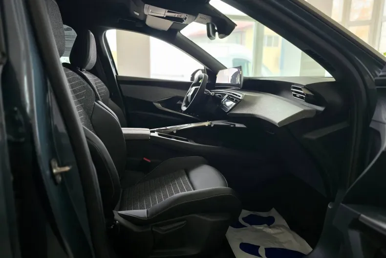 Peugeot 3008 din 2025 cu 3 km - oferta PEU187212 - foto 22