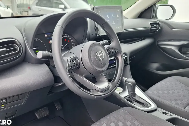 Toyota Yaris din 2025 cu 1.500 km - oferta TOY187214 - foto 2