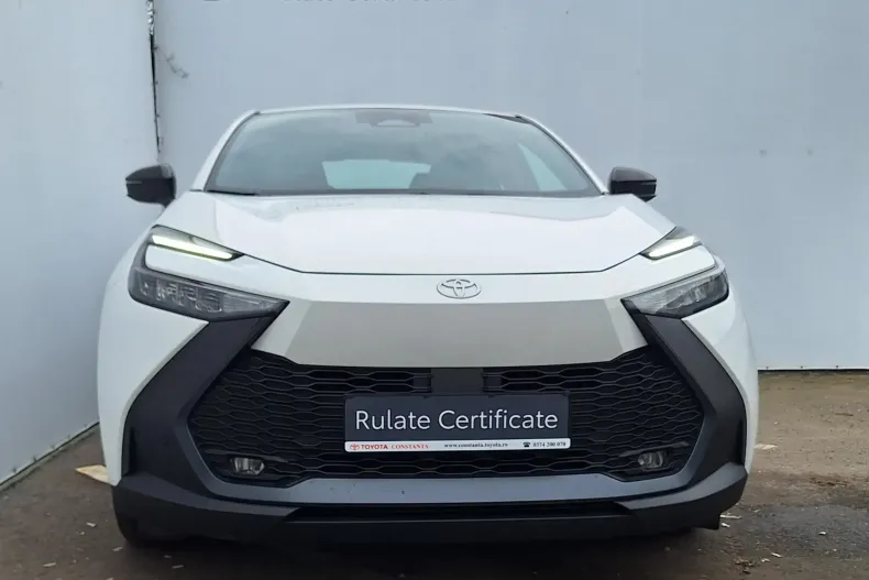 Toyota C-HR din 2025 cu 4.200 km - oferta TOY187215 - foto 3