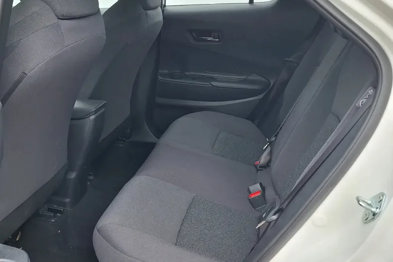 Toyota C-HR din 2025 cu 4.200 km - oferta TOY187215 - foto 8