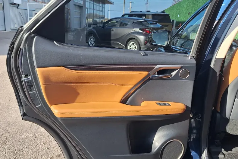 Lexus Seria RX din 2021 cu 84.200 km - oferta LEX187216 - foto 9