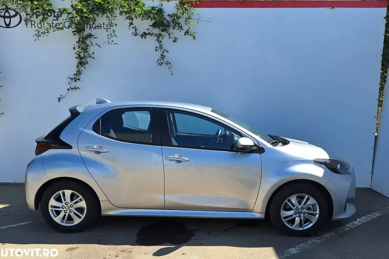 Toyota Yaris din 2024 cu 4.200 km - oferta TOY187218 - foto 13