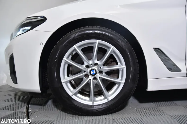 BMW Seria 5 din 2021 cu 157.472 km - oferta BMW187228 - foto 13