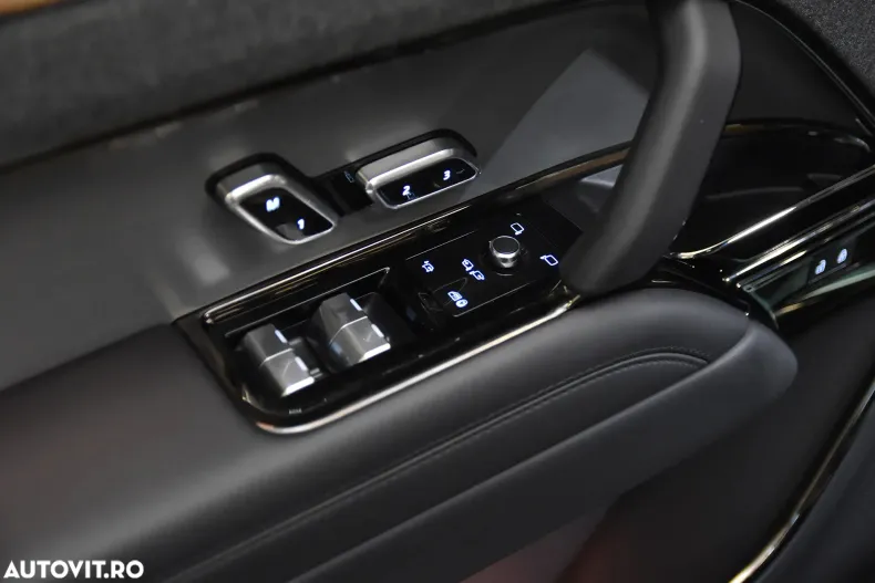 Land Rover Range Rover Sport din 2024 cu 25.896 km - oferta LAN187229 - foto 14