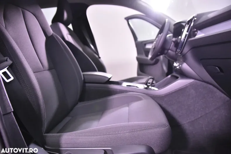 Volvo XC40 din 2022 cu 104.299 km - oferta VOL187232 - foto 11