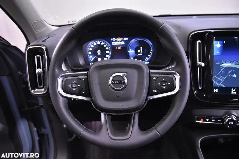 Volvo XC40 din 2022 cu 104.299 km - oferta VOL187232 - foto 16