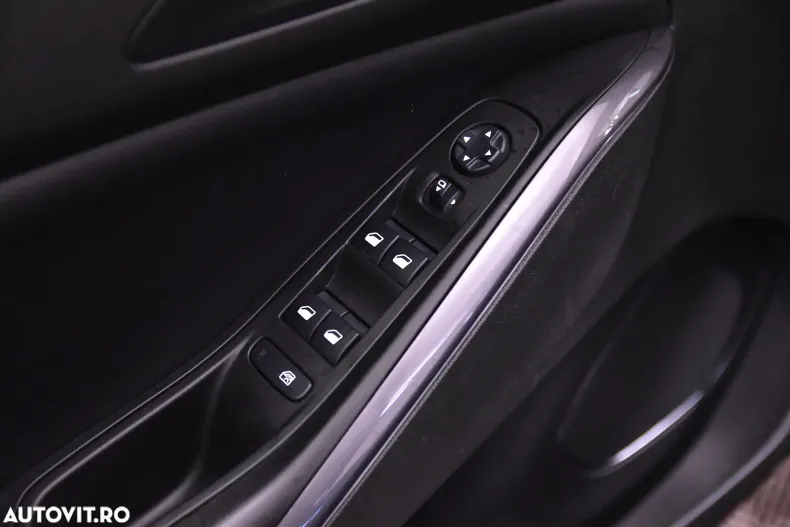 Opel Grandland (X) din 2021 cu 76.753 km - oferta OPE187233 - foto 14