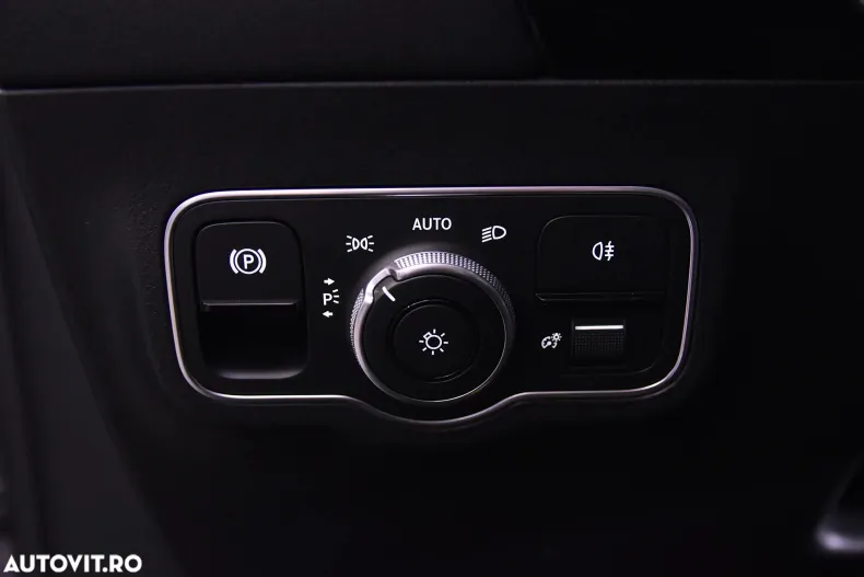 Mercedes-Benz GLA din 2025 cu 1.932 km - oferta MER187244 - foto 16