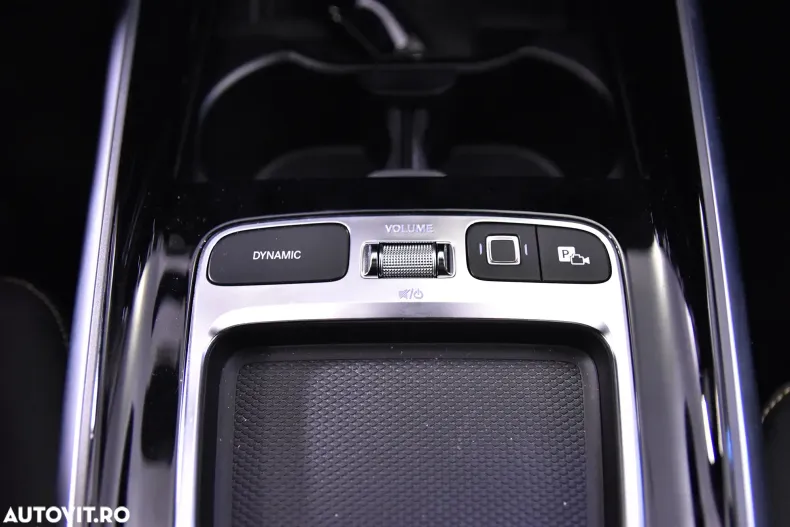 Mercedes-Benz GLA din 2025 cu 1.932 km - oferta MER187244 - foto 19