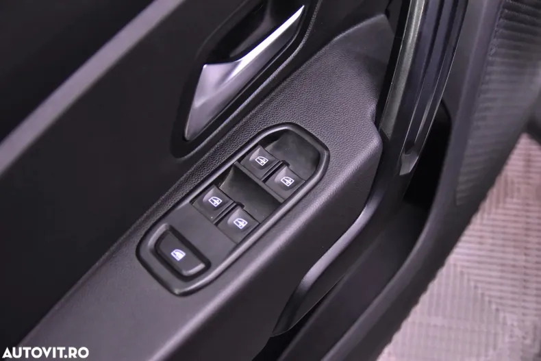 Dacia Duster din 2022 cu 135.898 km - oferta DAC187248 - foto 14