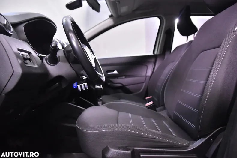 Dacia Duster din 2022 cu 135.898 km - oferta DAC187248 - foto 19