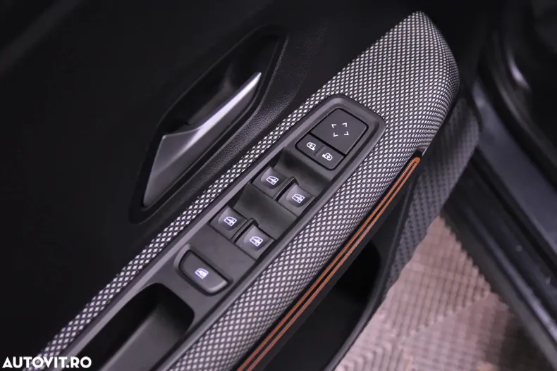 Dacia Sandero din 2023 cu 105.540 km - oferta DAC187249 - foto 14