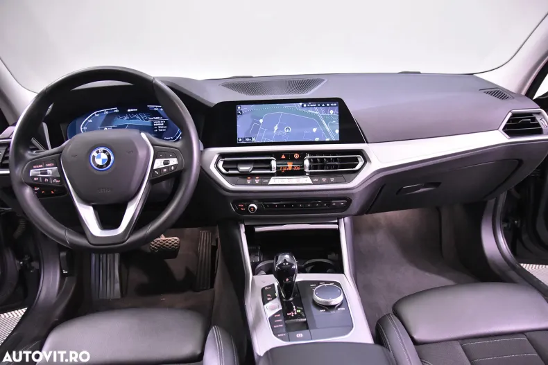 BMW Seria 3 din 2021 cu 74.453 km - oferta BMW187250 - foto 9