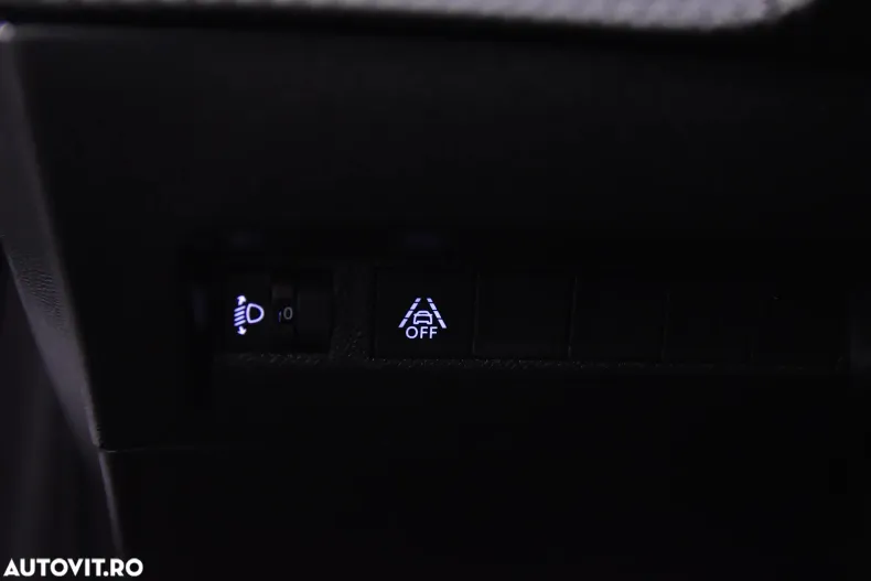 Peugeot 208 din 2023 cu 64.840 km - oferta PEU187253 - foto 15