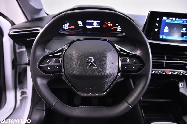 Peugeot 208 din 2023 cu 64.840 km - oferta PEU187253 - foto 16