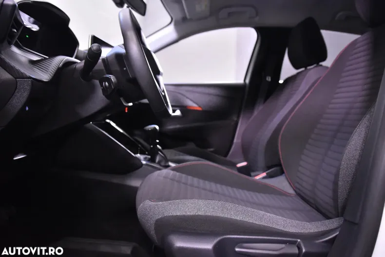 Peugeot 208 din 2023 cu 64.840 km - oferta PEU187253 - foto 21